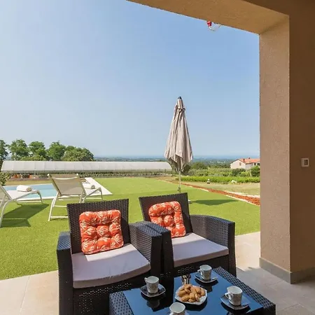 Ornela Apartman Kastelir