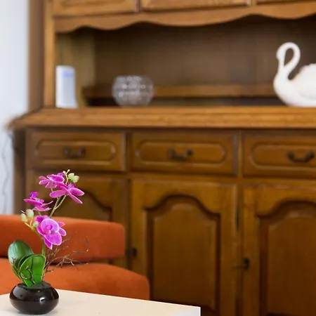 Ornela Apartmán *